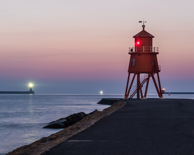 photography locations in England - Herd Groyne Lighthouse, South Shields