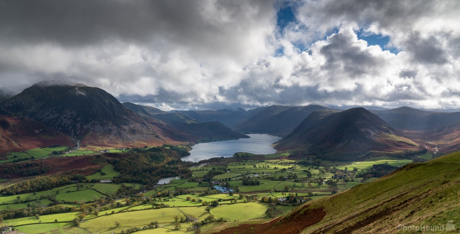 Image of Low Fell by Richard Lizzimore