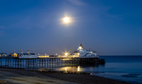 Moon over the Pier, November 2021