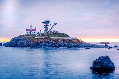 California instagram spots - Battery Point Lighthouse