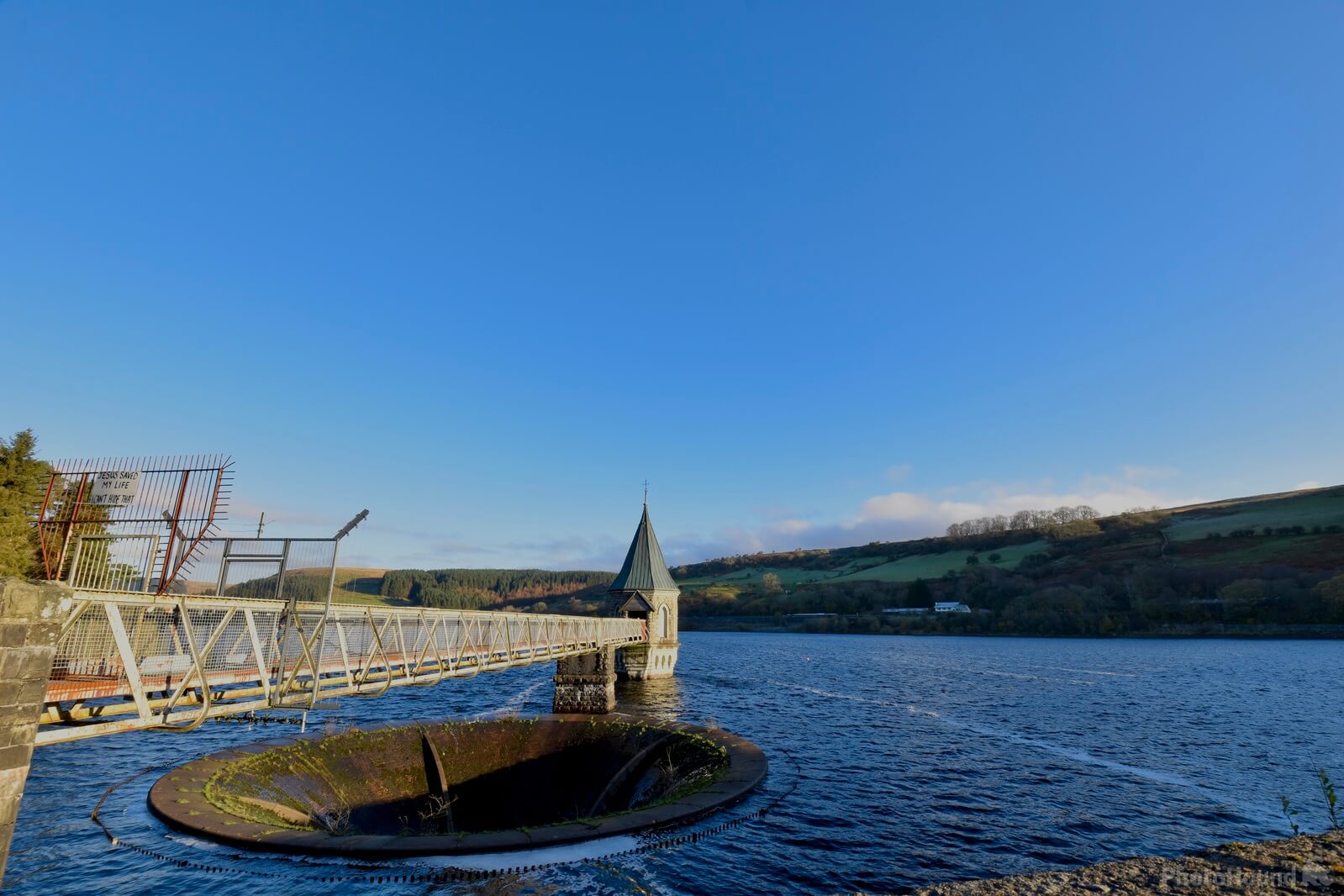 Image of Pontsticill Reservoir by mathew powell