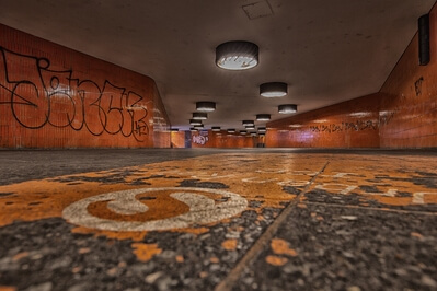 Hollywood location in Berlin, underpass at ICC