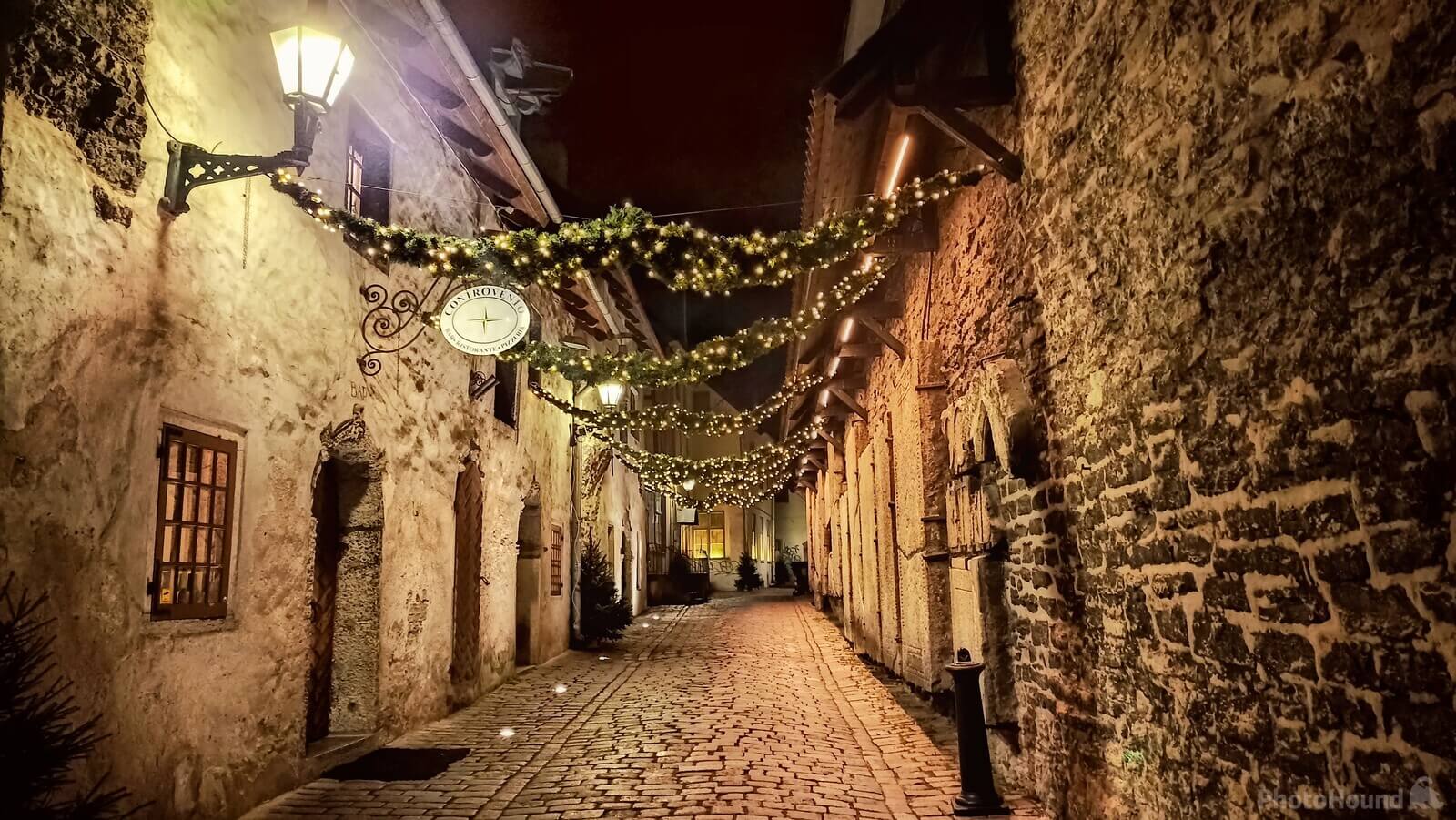 Image of St Catherine\'s Passage, Tallinn by David Lally