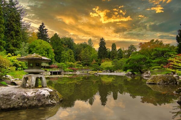 The Seattle Japanese Garden is within the Seattle Arboretum and it is a very busy place to visit, but oh so worth it.  They do NOT allow tripods here, nor any commercial photography!  Please look at their website before you visit. https://www.seattlejapanesegarden.org. 