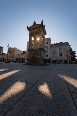 Serbia pictures - King Milan Square