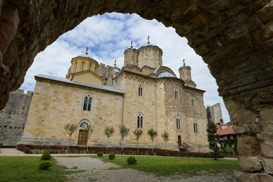 photos of Serbia - Manasija Monastery