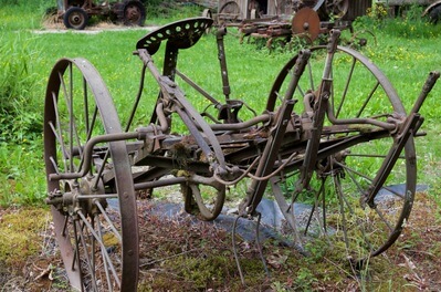 Picture of Old Car and Farm Implement Collection - Old Car and Farm Implement Collection