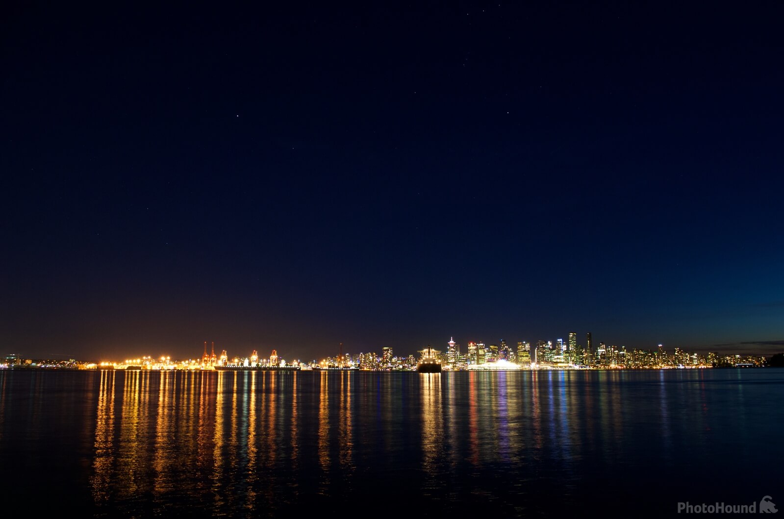 Image of Lonsdale Quay, North Vancouver by Steve West