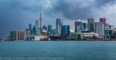 instagram locations in Ontario - Toronto Skyline - Polson Pier