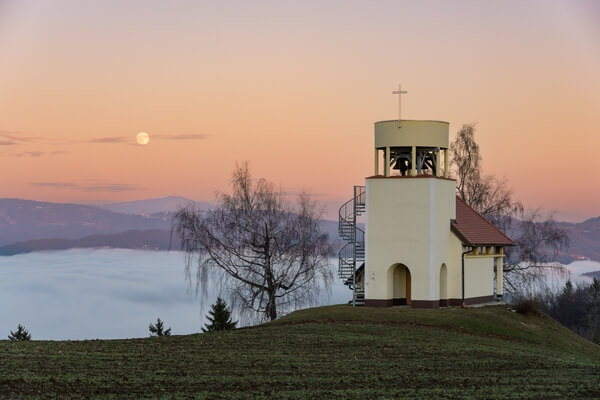 Small church at Felič Vrh