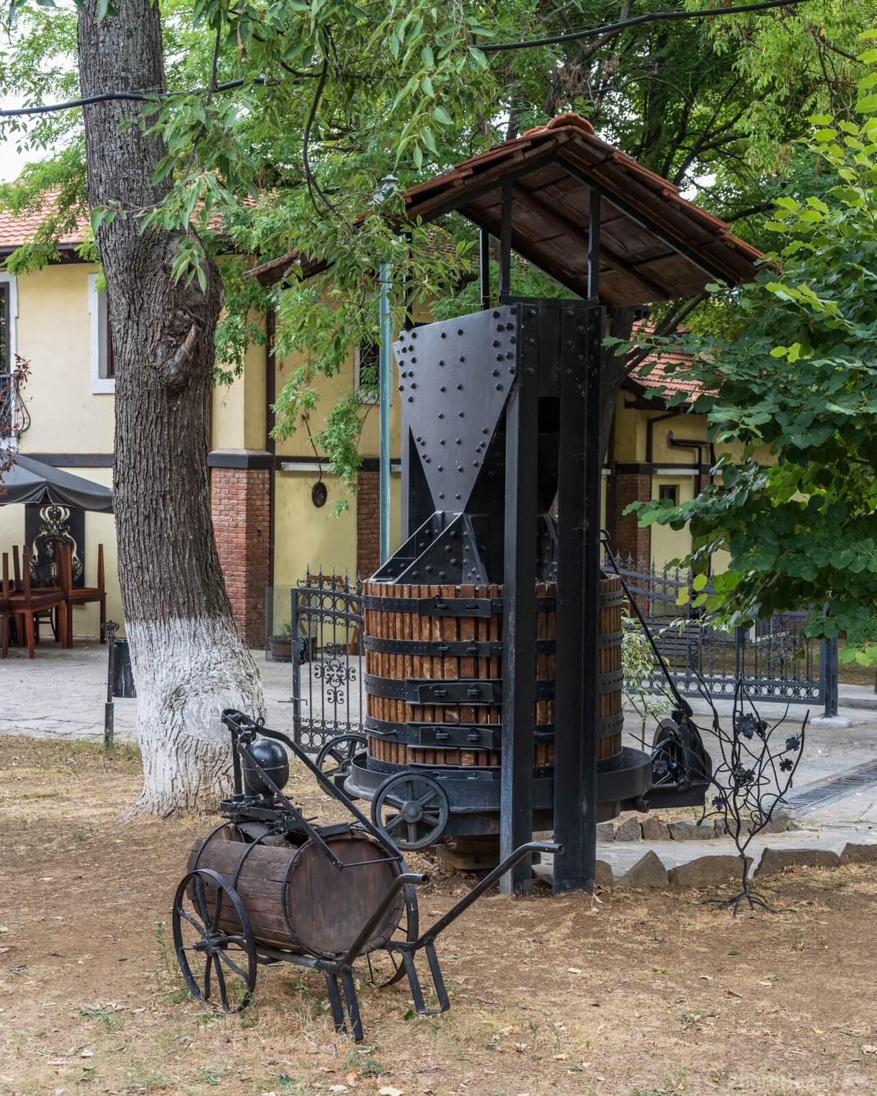 Image of Royal winery (Queen Maria) by Luka Esenko