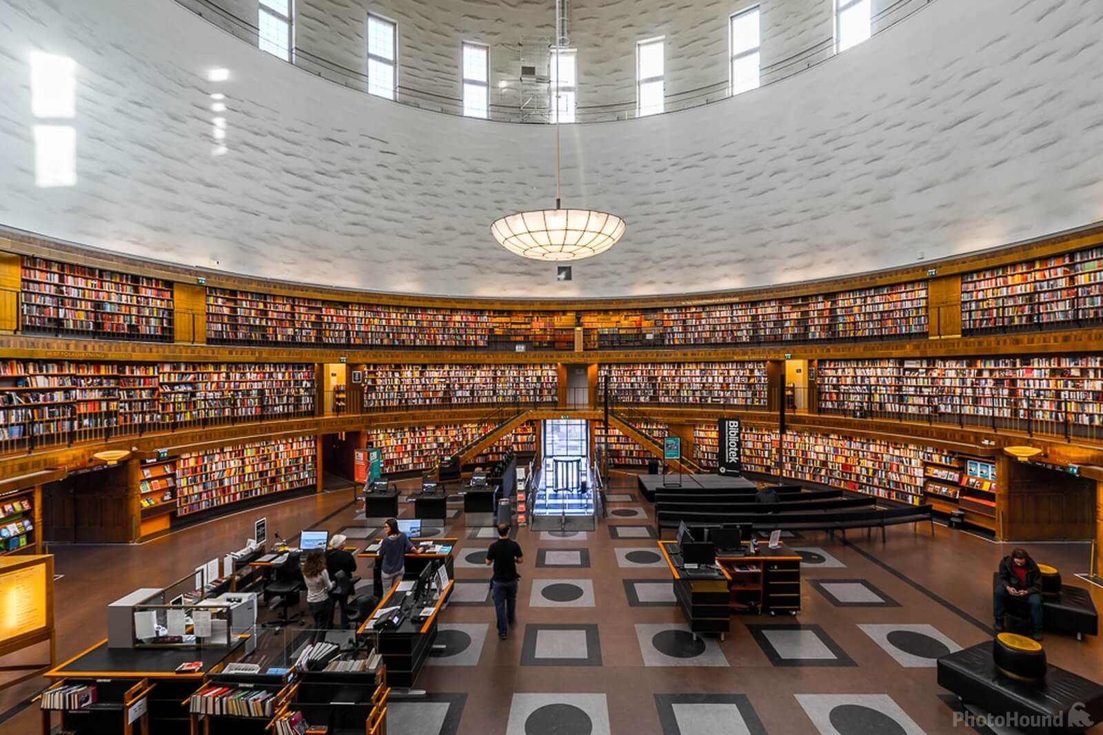 Image of Stockholm Public Library by James Billings.