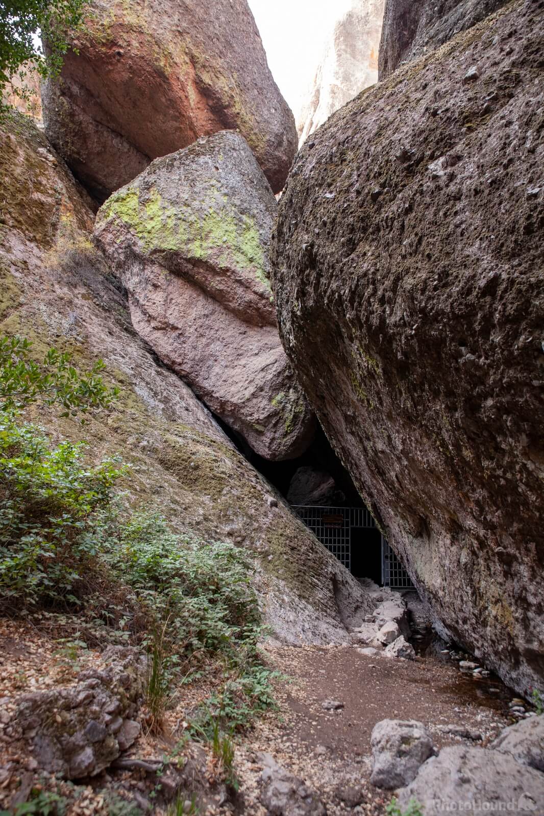 Image of Balconies Cave by Greg Valle