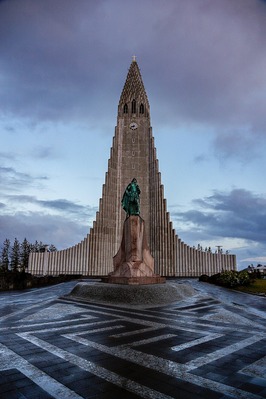 Iceland photos - Hallgrimskirkja - Exterior