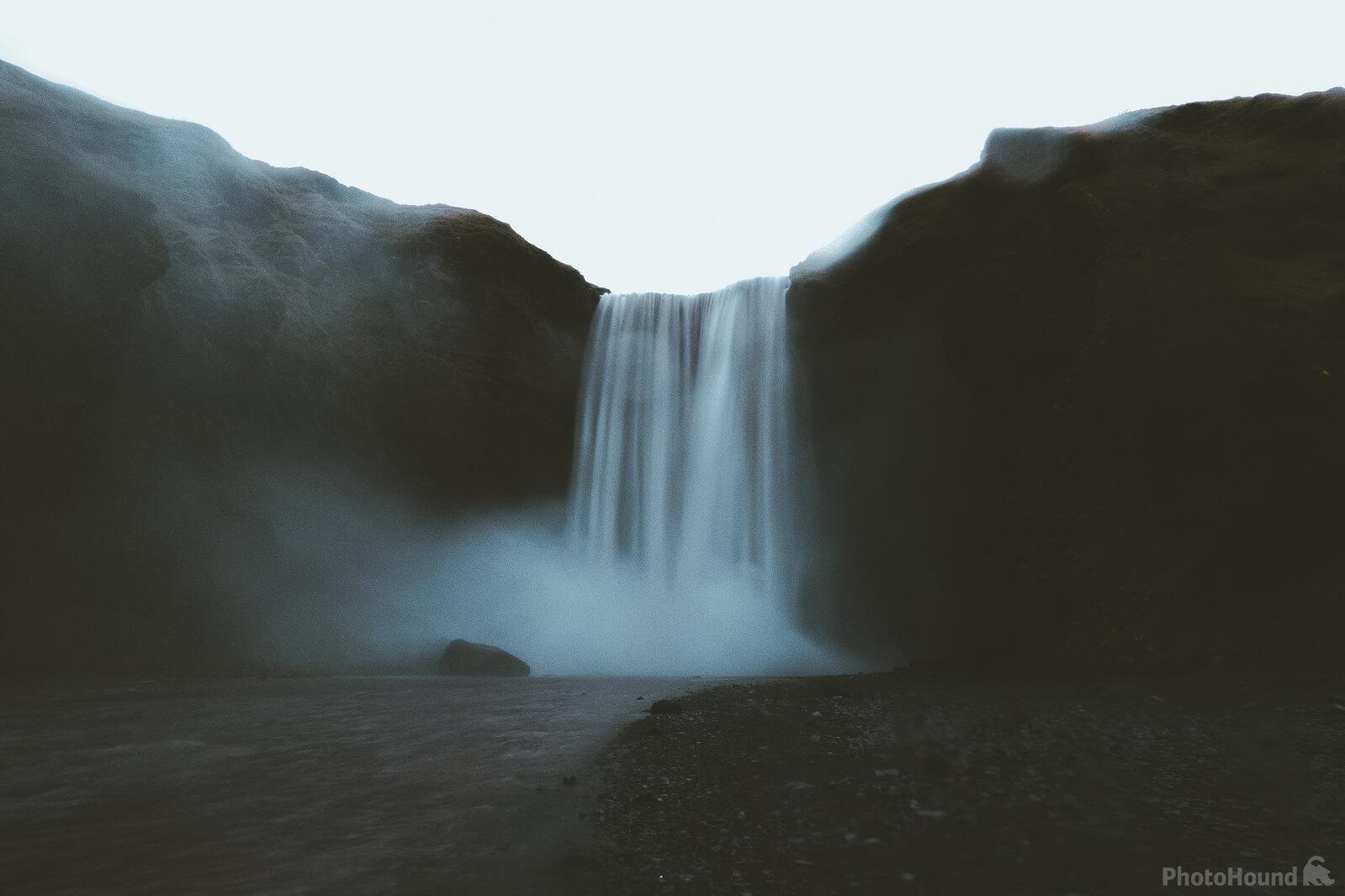 Image of Skógafoss Waterfall by Team PhotoHound