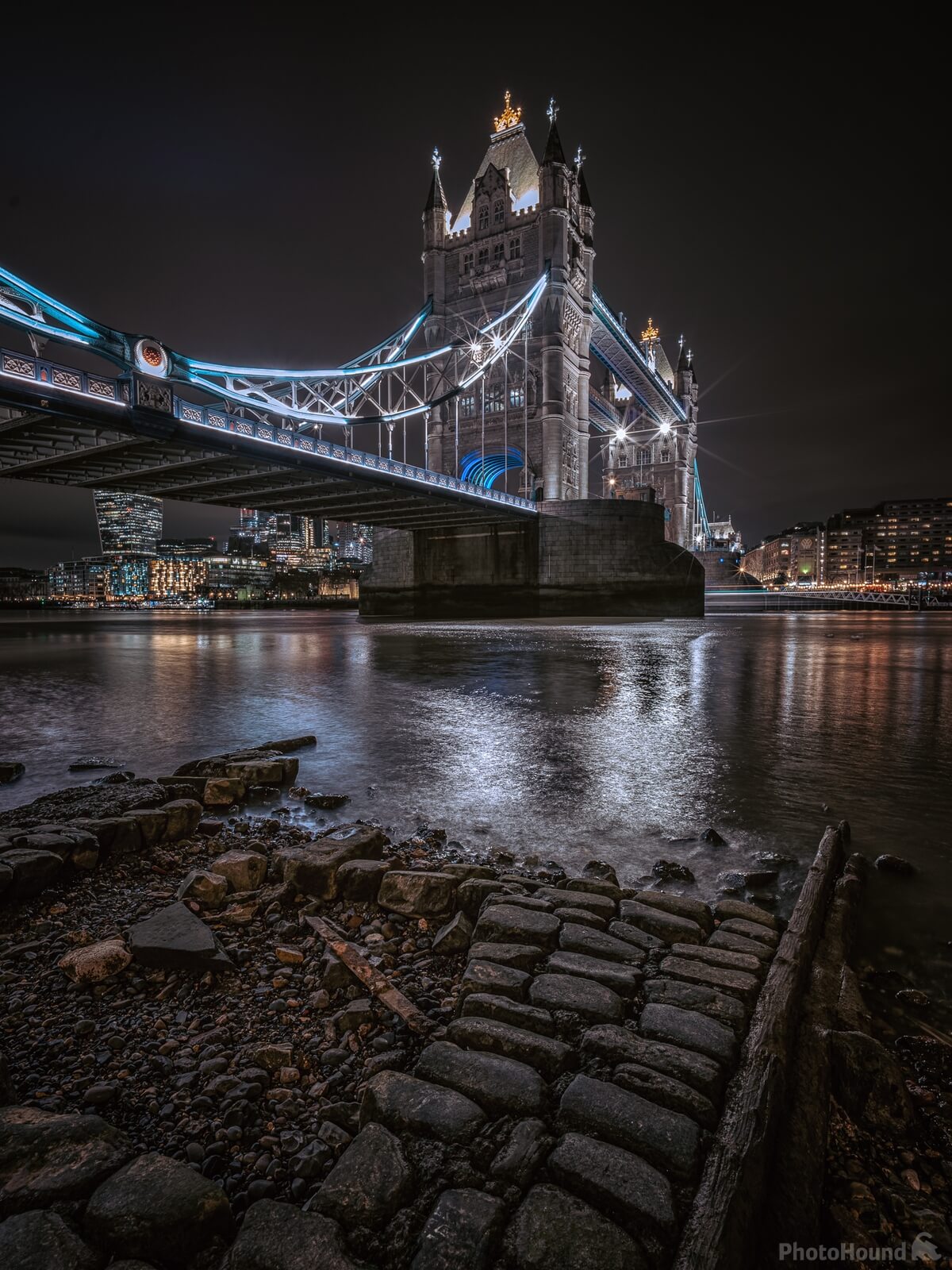 Image of Tower Bridge from Horselydown Old Stairs by James Billings.