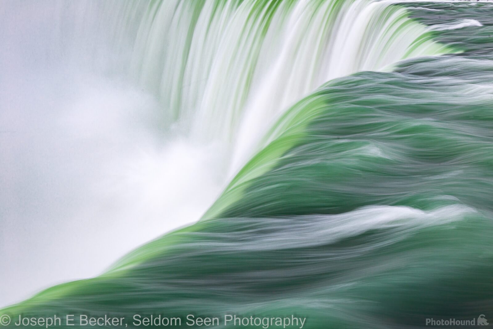 Image of Top of Horseshoe Falls by Joe Becker