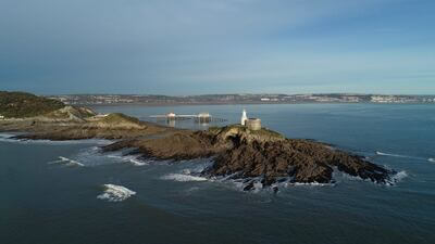 images of South Wales - Mumbles Pier & Lighthouse