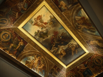images of Paris - The Louvre Museum