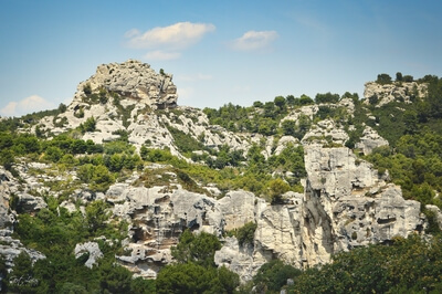 Les Baux de Provence - view from the valley