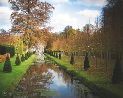 Belgium instagram spots - Annevoie Castle and Water Gardens