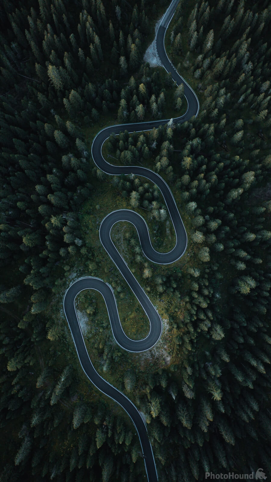 Image of Snake Road in Passo Giau by Jaime Escalera