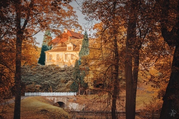 The baroque mansion Krasny Dvur
