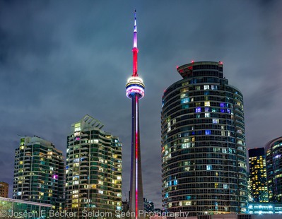 Toronto photography locations - CN Tower from Exhibition Common