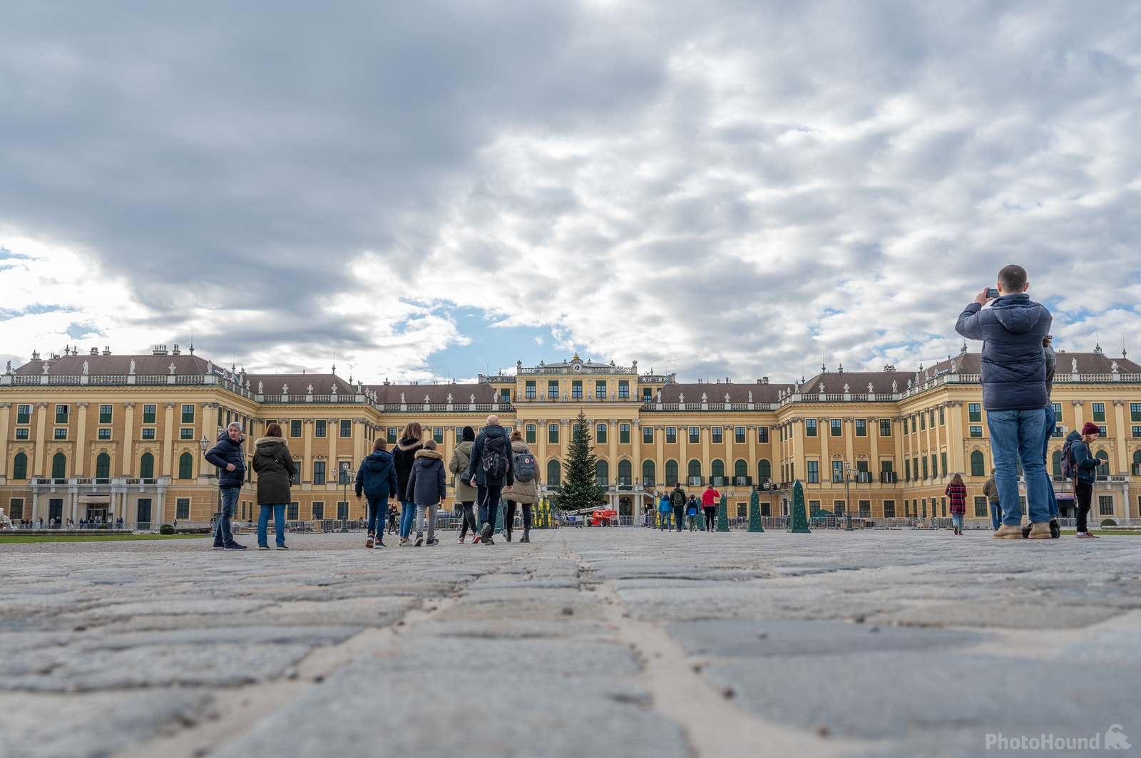 Image of Schönbrunn Palace by Julia Bespalov