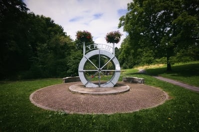 images of South Wales - Felinfoel Wheel