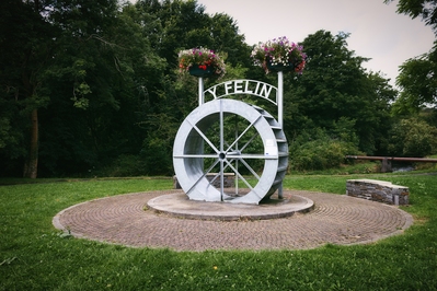 photo spots in Wales - Felinfoel Wheel