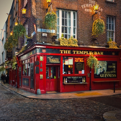 images of Ireland - Temple Bar