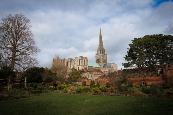 Bishop's Palace Garden and Chichester Cathedral, March 2022
