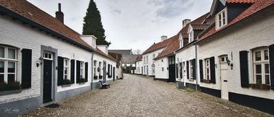 photo locations in Limburg - Thorn - The White Village - Beekstraat