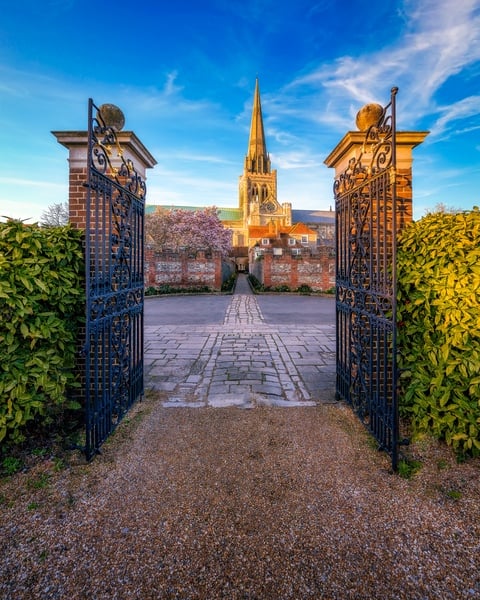 The view of the walk through the Deanery gate.