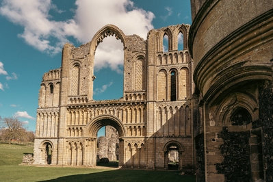 England photo locations - Castle Acre Priory
