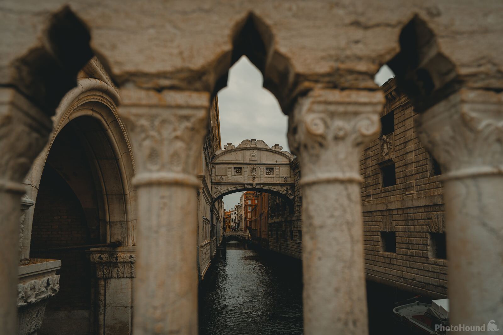 Image of Ponte dei Sospiri (Bridge Of Sighs) by Team PhotoHound