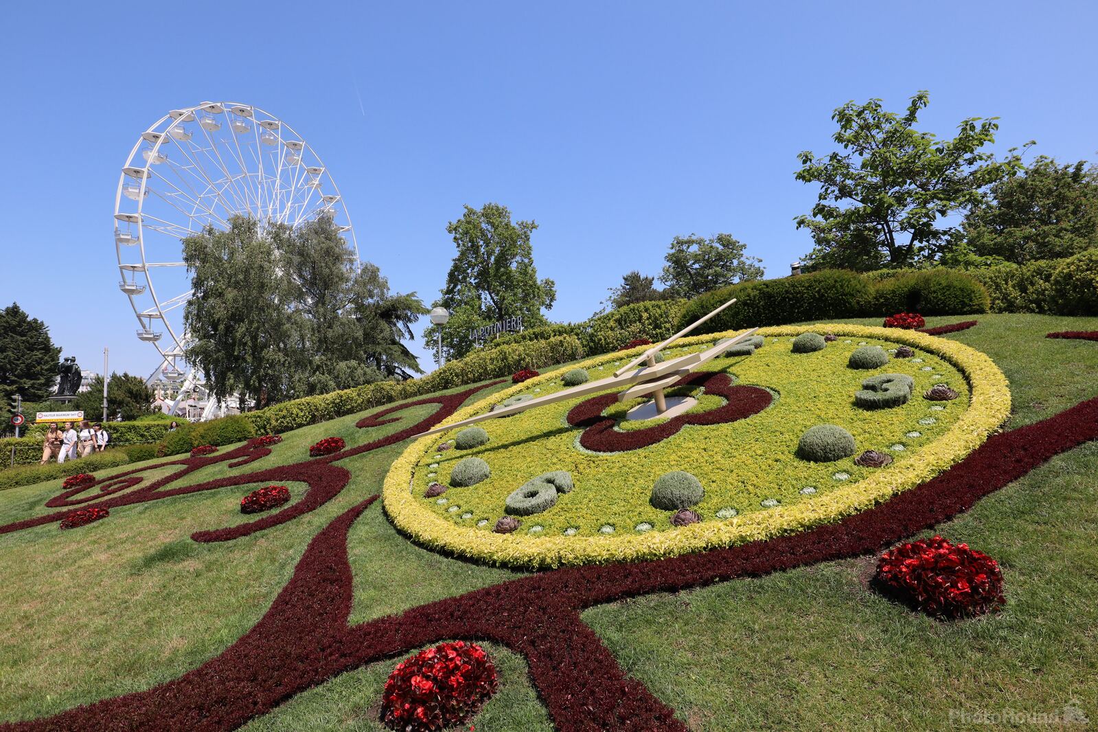 Image of Floral Clock by Team PhotoHound