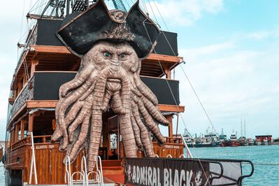 photo spots in Turkey - Alanya Pirate Ships