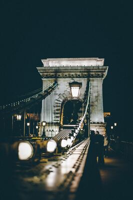 pictures of Budapest - Budapest Széchenyi Chain Bridge