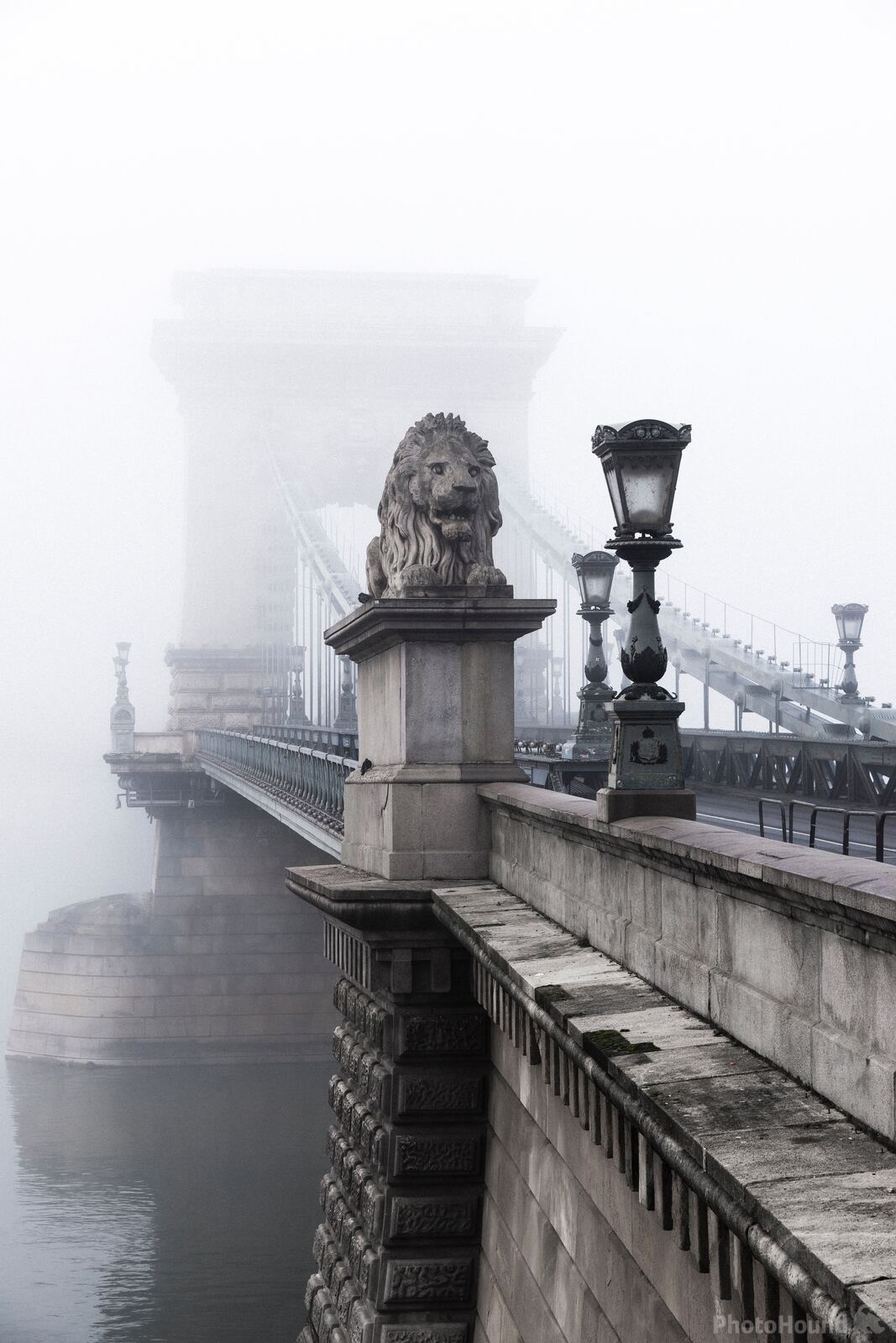 Image of Széchenyi Chain Bridge by Team PhotoHound