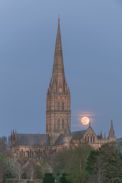 Cathedral moonrise