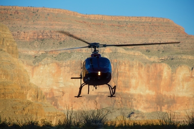 images of Las Vegas - Las Vegas Helicopter Tours
