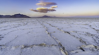 Image of Bonneville Salt Flats - Bonneville Salt Flats