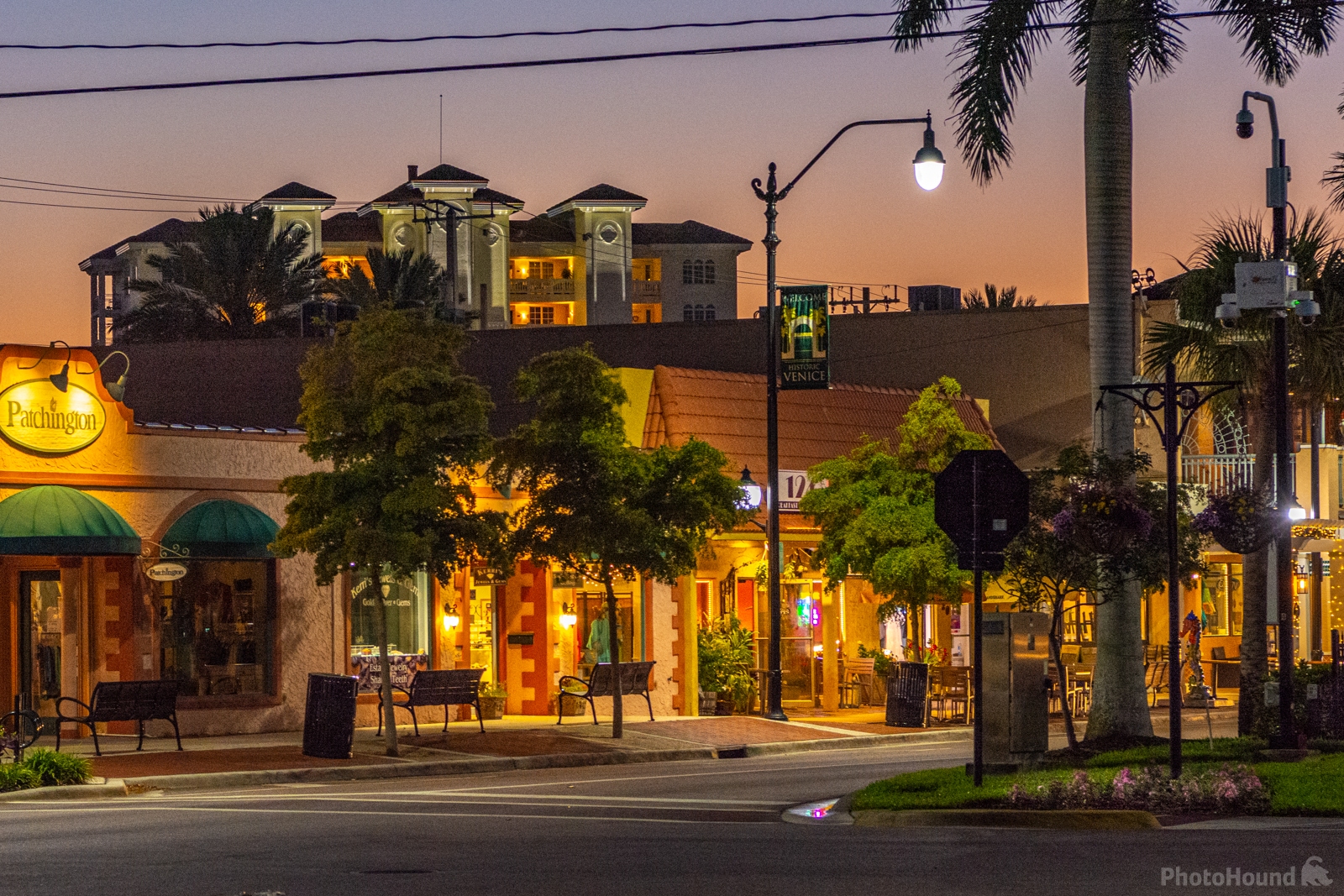Image of West Venice Ave, Venice, Florida by Wayne Foote