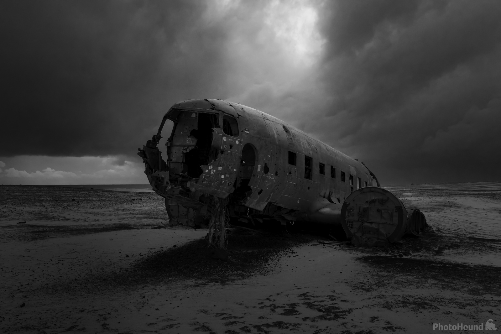 Image of Sólheimasandur plane Wreck. by Andy Paterson