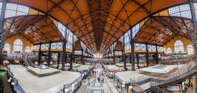 photo locations in Budapest - Central Market Hall