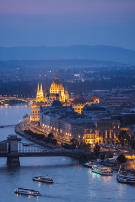 images of Budapest - Gellért Hill - Budapest Views