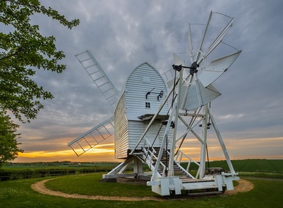 photos of Cambridgeshire - Great Chishill Windmill