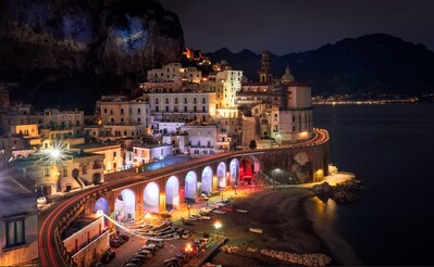 Every year during the Christmas period Atrani lights up for the party and is always a spectacle.
